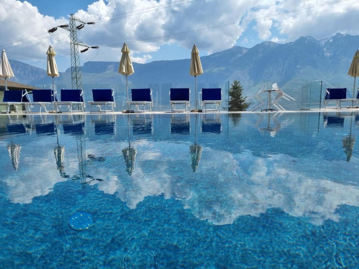 Village Hotel Lucia Tremosine Exterior foto