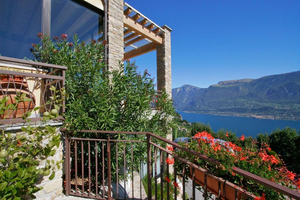 Village Hotel Lucia Tremosine Exterior foto